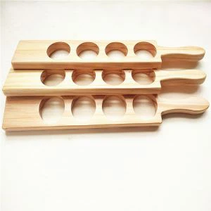 מגש כוס יין מעץ